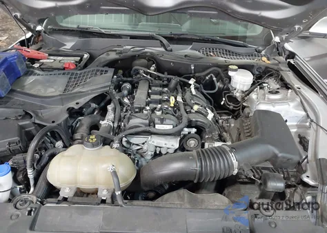 2021 Ford Mustang Ecoboost Premium Fastback z USA, uszkodzony, nr VIN 1FA6P8TH7M5105249